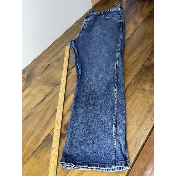 Wrangler Retro Men's Slim Boot Cut Size 42x32 Blue Distressed Denim - Picture 10 of 10